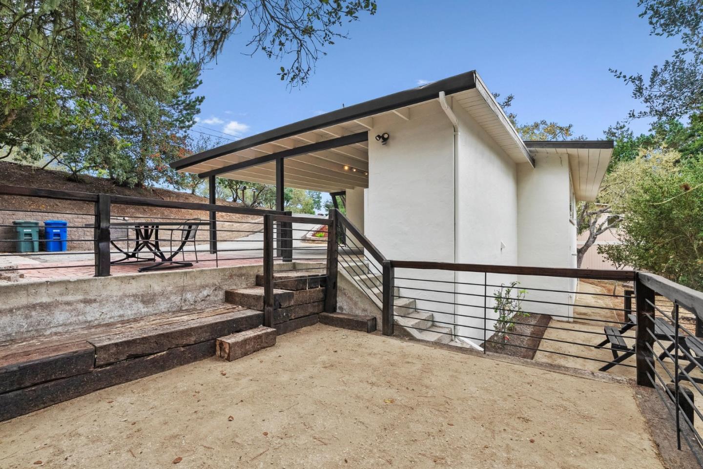 84 Cuesta Vista Drive