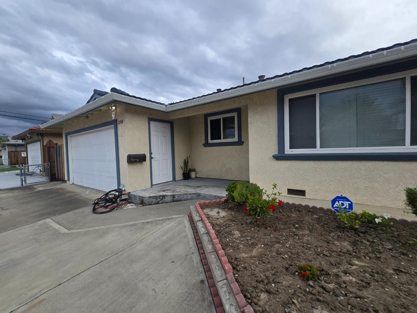 2788 Tanglewood Drive