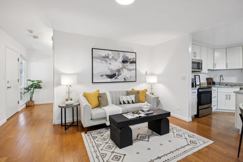 255 South Rengstorff Avenue 161