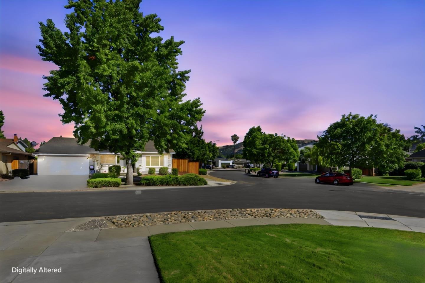 216 Colibri Court