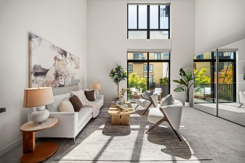 88 Bush Street 2206