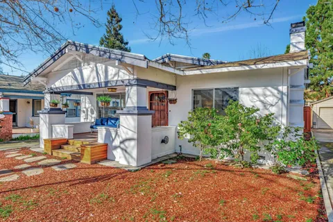 53 Cleaves Avenue, San Jose, CA 95126 - #: ML81985296