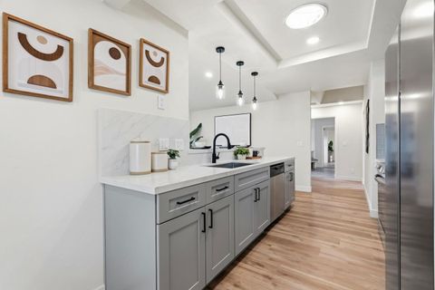 Tiny photo for 605 Corliss Way, CAMPBELL, CA 95008 (MLS # ML82027866)