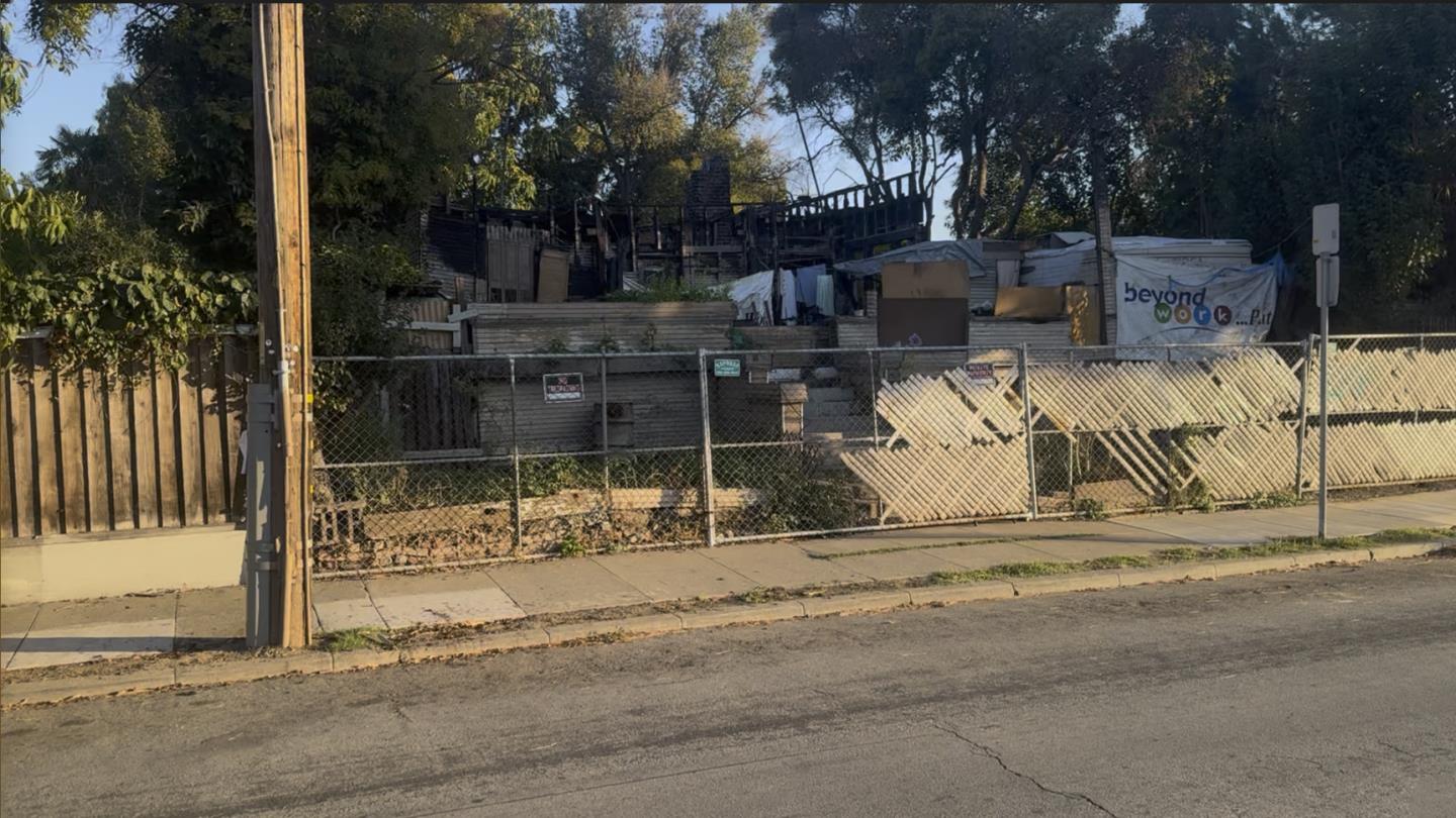 470 East Saint James Street