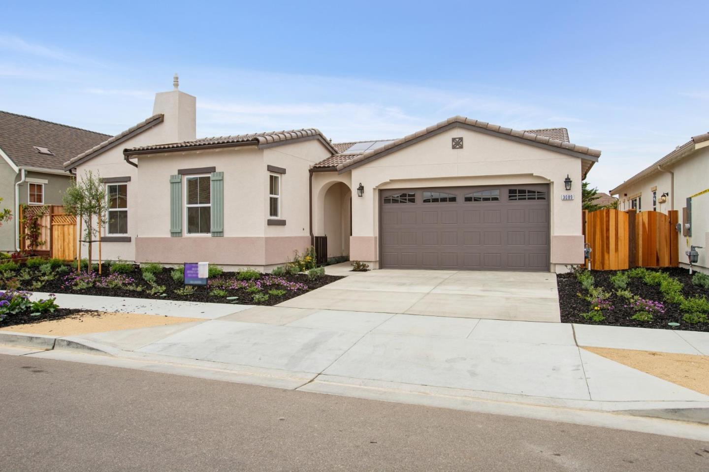 3089 Arroyo Drive