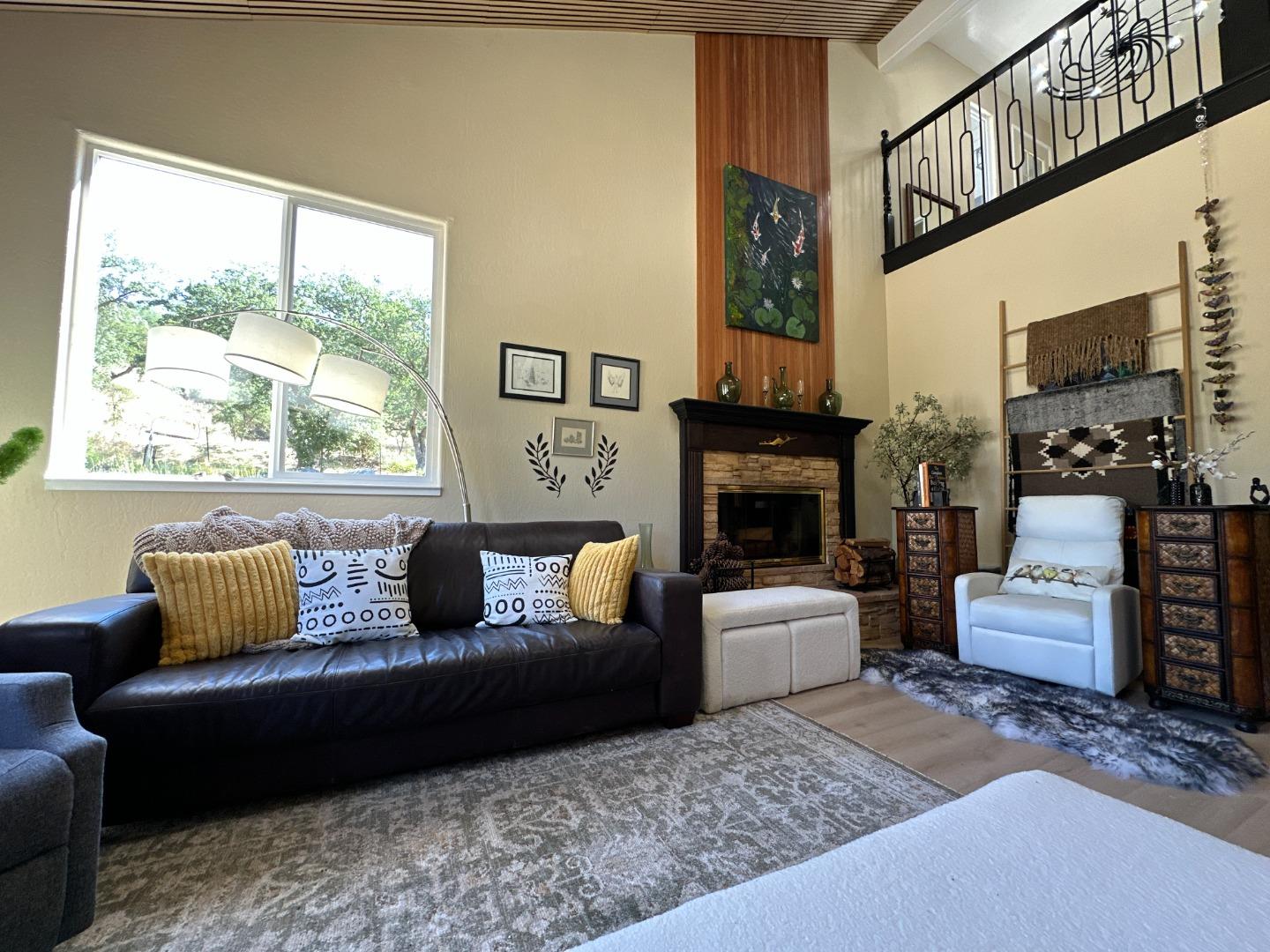 45100 Carmel Valley Road