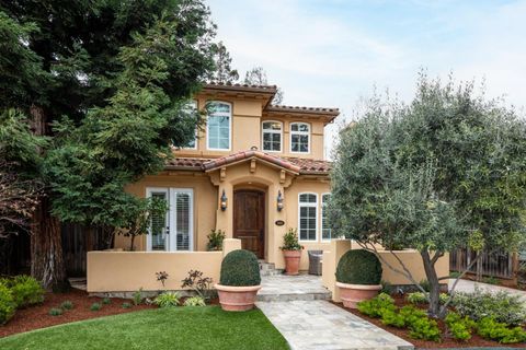 935 Lundy Lane LOS ALTOS CA 94024