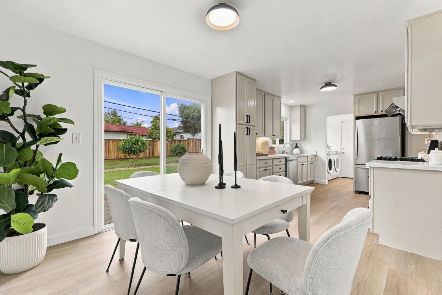 3285 Ruskin Drive