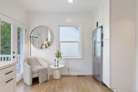 Tiny photo for 1555 Alma Street, Palo Alto, CA 94301 (MLS # ML82036328)