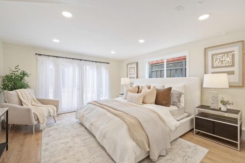 Tiny photo for 1555 Alma Street, Palo Alto, CA 94301 (MLS # ML82036328)