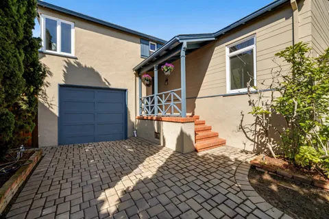 2652 Isabelle Ave, San Mateo, CA 94403 - #: ML82040137