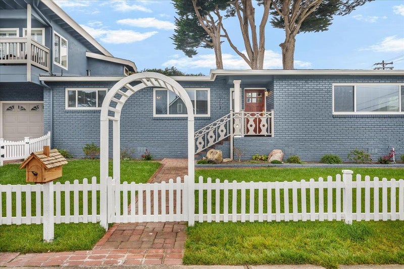 1141 Shell Avenue