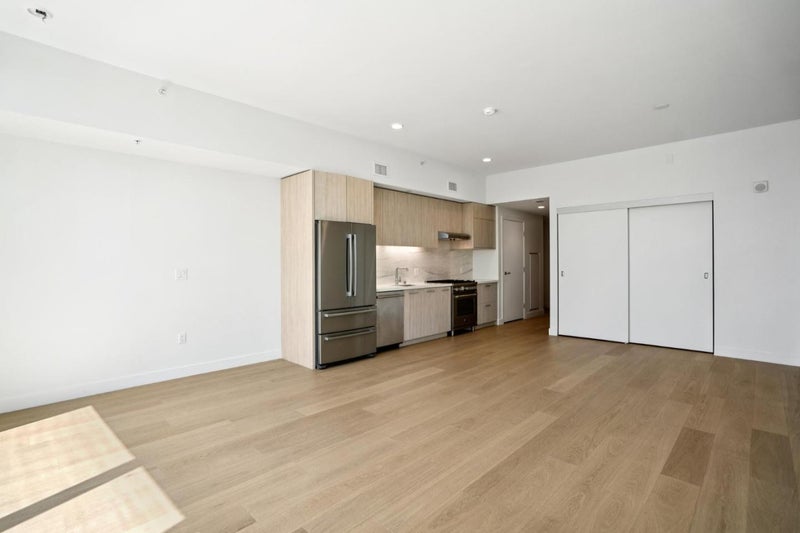 188 West Saint James Street 10308