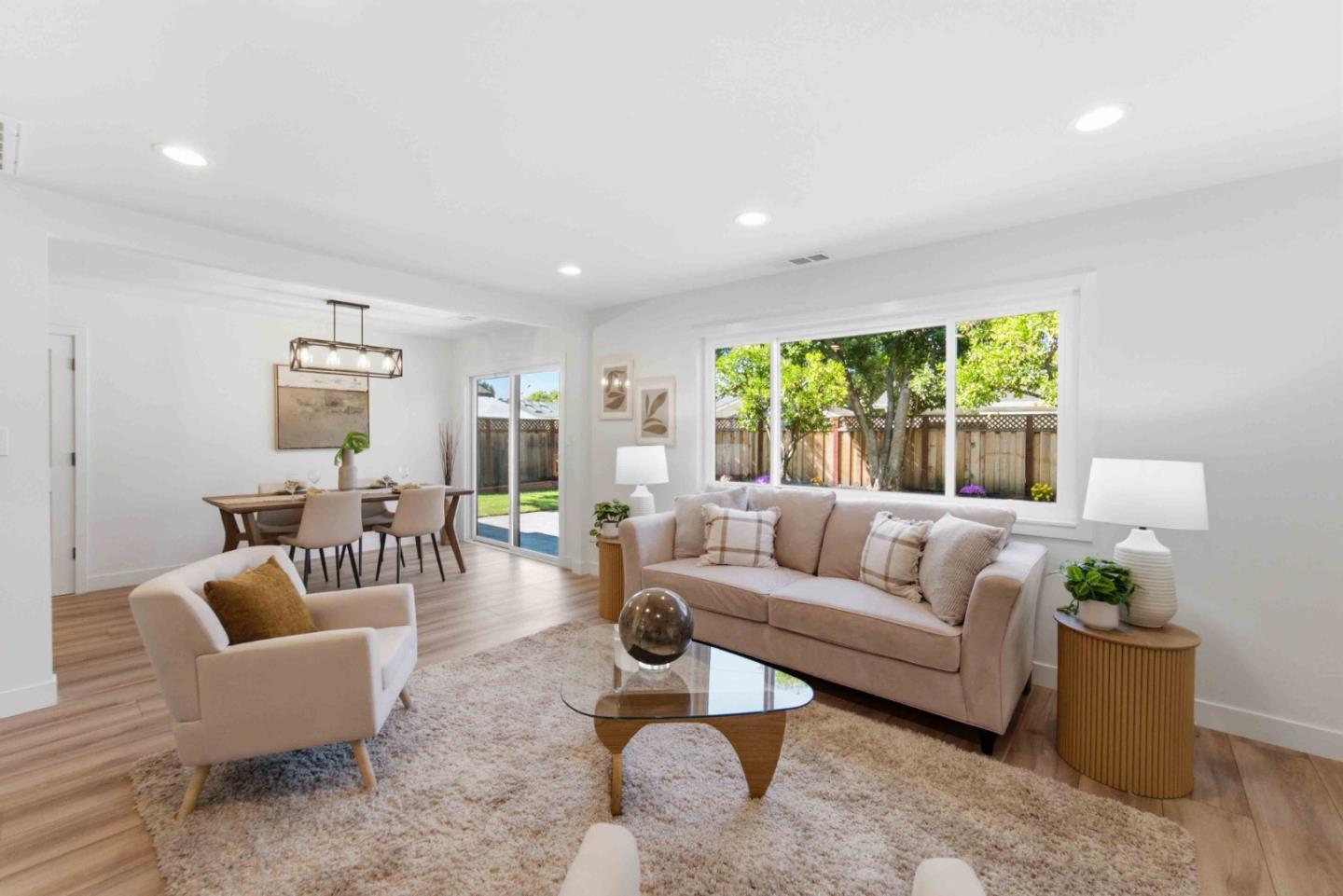 1075 Cloverbrook Drive