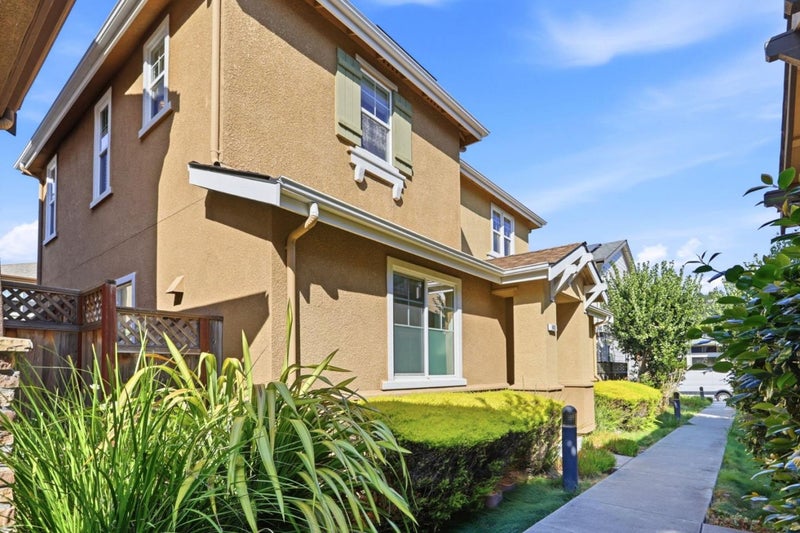 403 Pioneer Lane