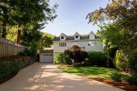 Photo of 26 Torrey Oaks Court, SCOTTS VALLEY, CA 95066 (MLS # ML82039273)