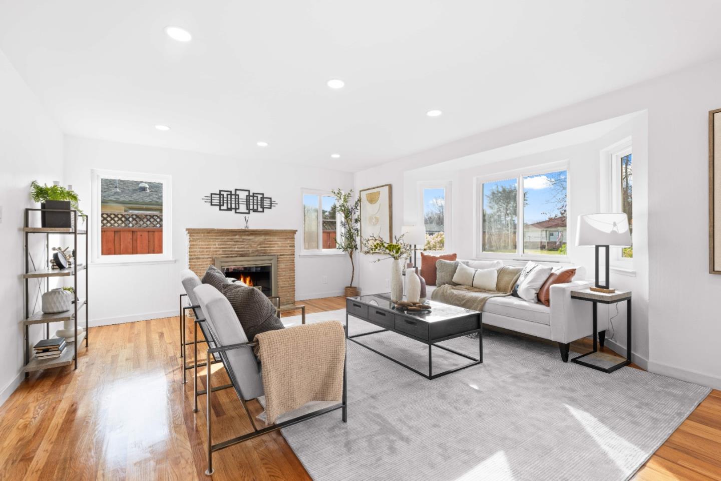 220 North Cypress Avenue