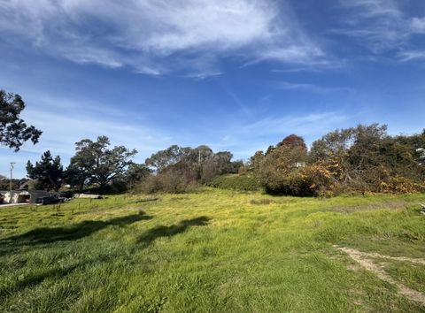 Tiny photo for 31-37 Miller Road, ROYAL OAKS, CA 95076 (MLS # ML82029507)