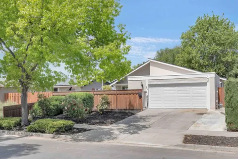 265 Arbor Valley Drive, San Jose, CA 95119 - MLS#: ML82003165