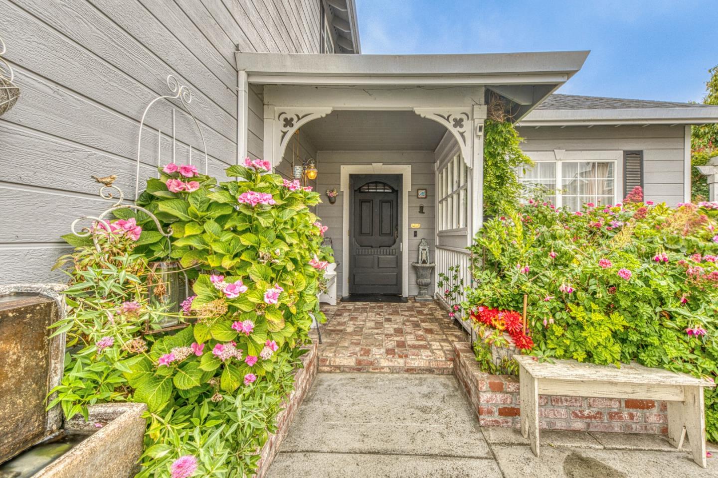 11 Newington Circle