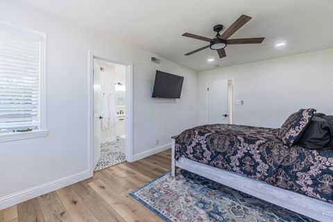 Tiny photo for 239 Oak Street, Salinas, CA 93901 (MLS # ML82044515)