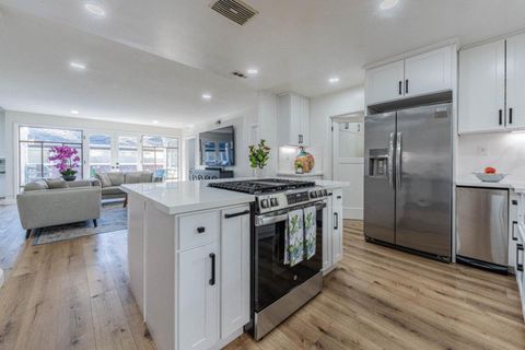 Tiny photo for 239 Oak Street, Salinas, CA 93901 (MLS # ML82044515)
