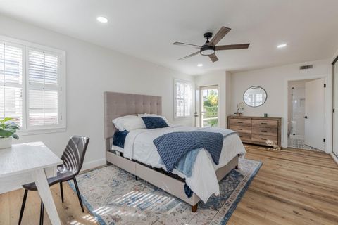 Tiny photo for 239 Oak Street, Salinas, CA 93901 (MLS # ML82044515)