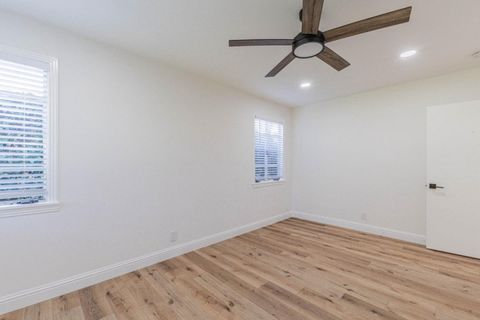 Tiny photo for 239 Oak Street, Salinas, CA 93901 (MLS # ML82044515)