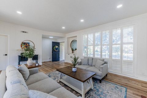 Tiny photo for 239 Oak Street, Salinas, CA 93901 (MLS # ML82044515)