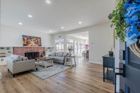 Tiny photo for 239 Oak Street, Salinas, CA 93901 (MLS # ML82044515)