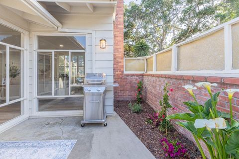 Tiny photo for 239 Oak Street, Salinas, CA 93901 (MLS # ML82044515)