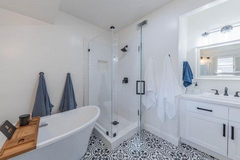 Tiny photo for 239 Oak Street, Salinas, CA 93901 (MLS # ML82044515)