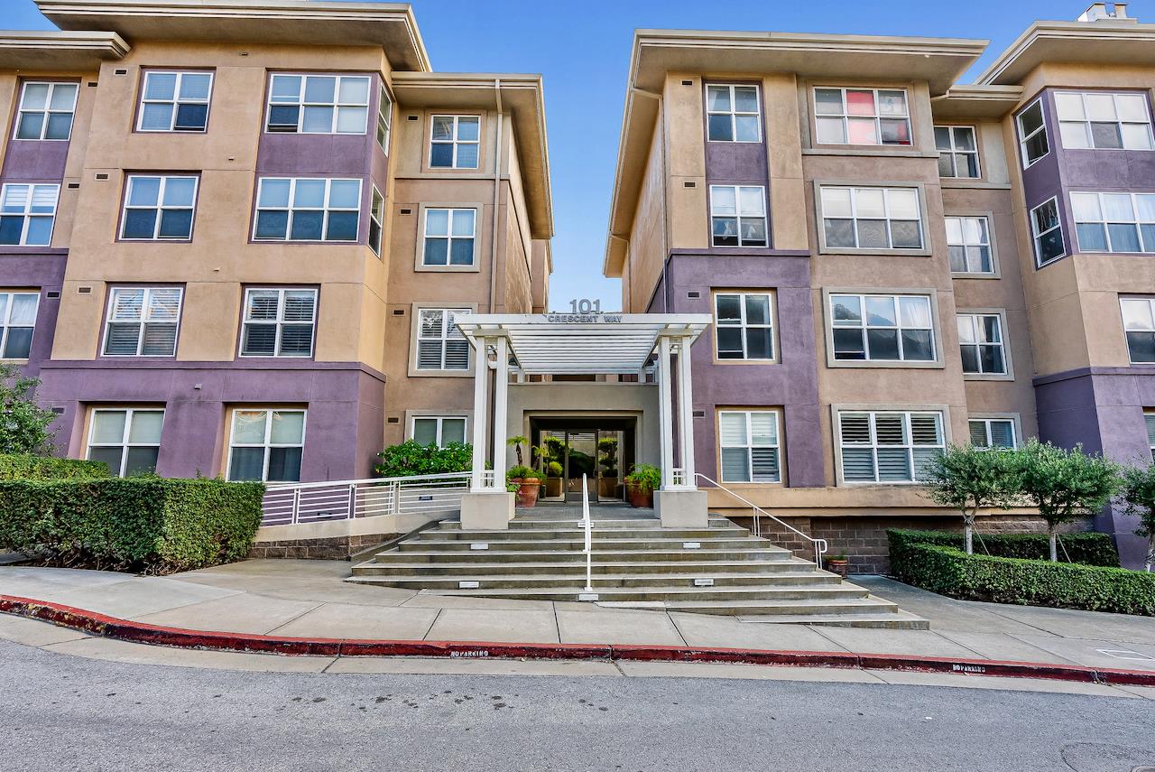 101 Crescent Way 2312
