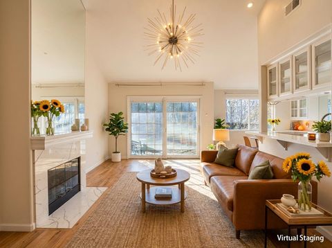 Photo of 20 Willow Road #26, Menlo Park, CA 94025 (MLS # ML82031056)