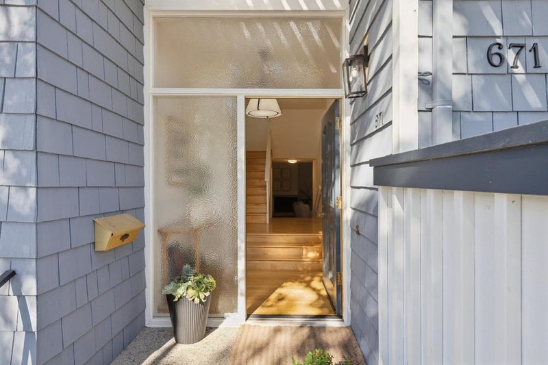 671 Fox Court