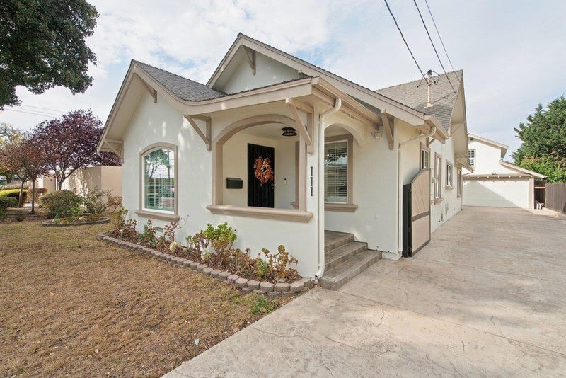 111 Oak Street