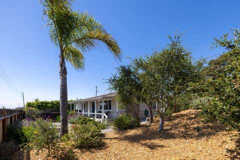 Tiny photo for 870 Portola Drive, DEL REY OAKS, CA 93940 (MLS # ML82051850)