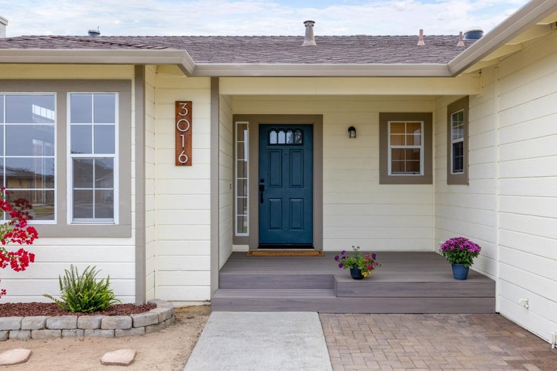 3016 Vera Lane