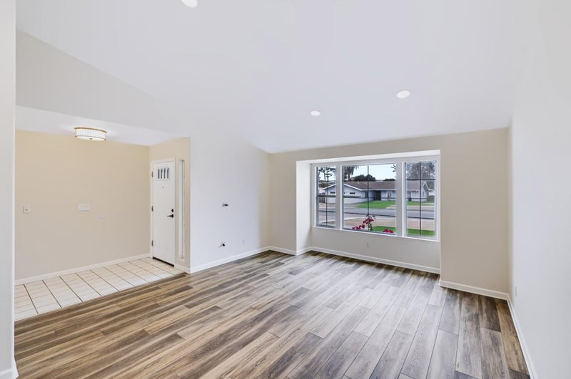 3016 Vera Lane
