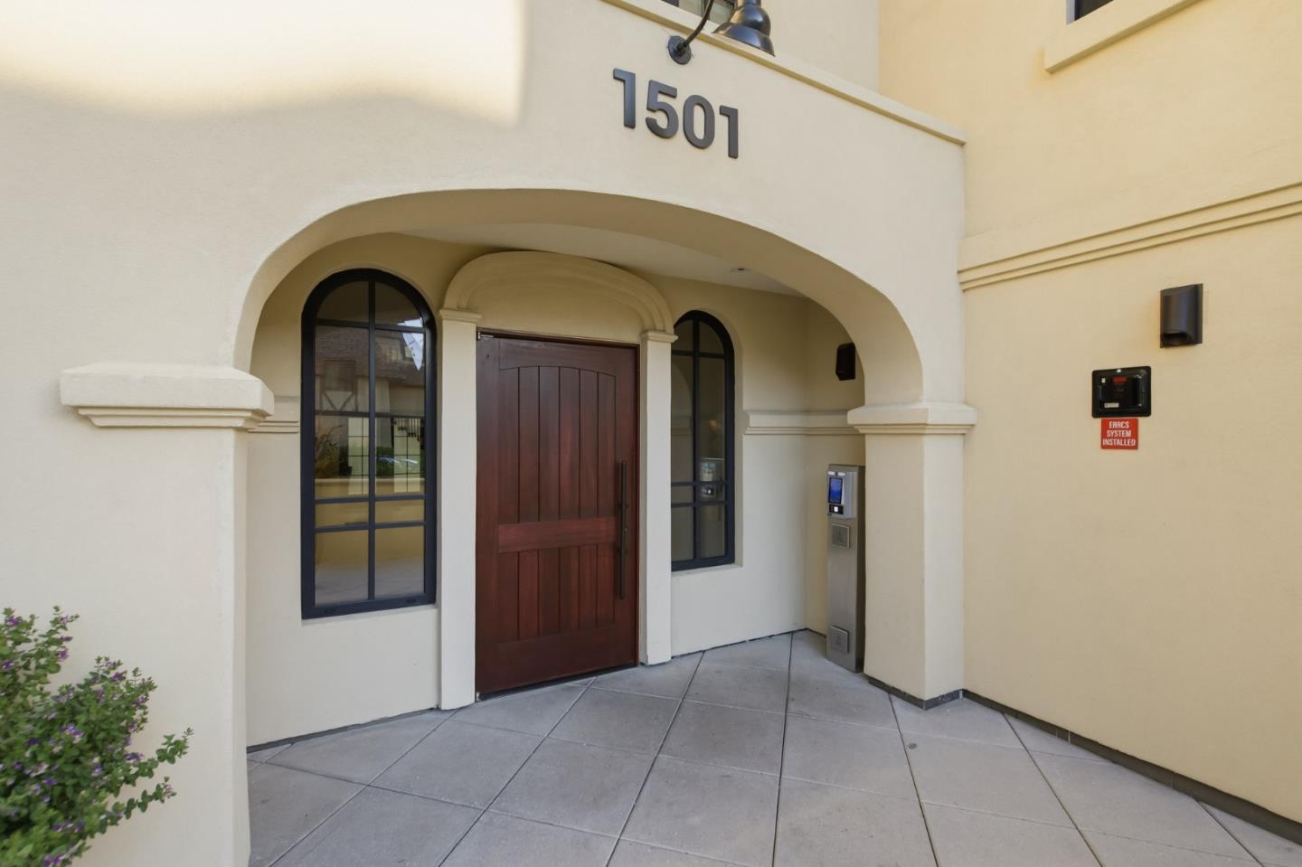 1501 Cherry Street 208