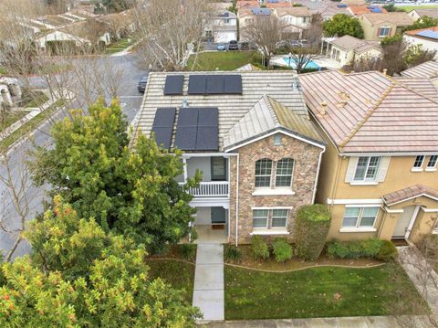 Tiny photo for 7902 English Oak Circle, GILROY, CA 95020 (MLS # ML82036882)