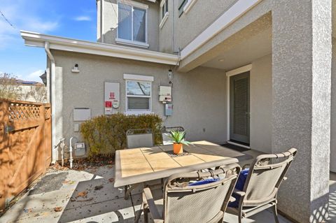 Tiny photo for 7902 English Oak Circle, GILROY, CA 95020 (MLS # ML82036882)