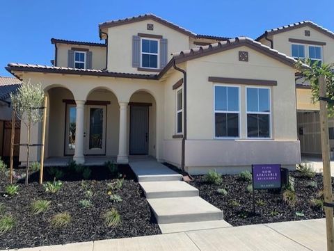 Photo of 3080 Arroyo Drive, MARINA, CA 93933 (MLS # ML82022575)