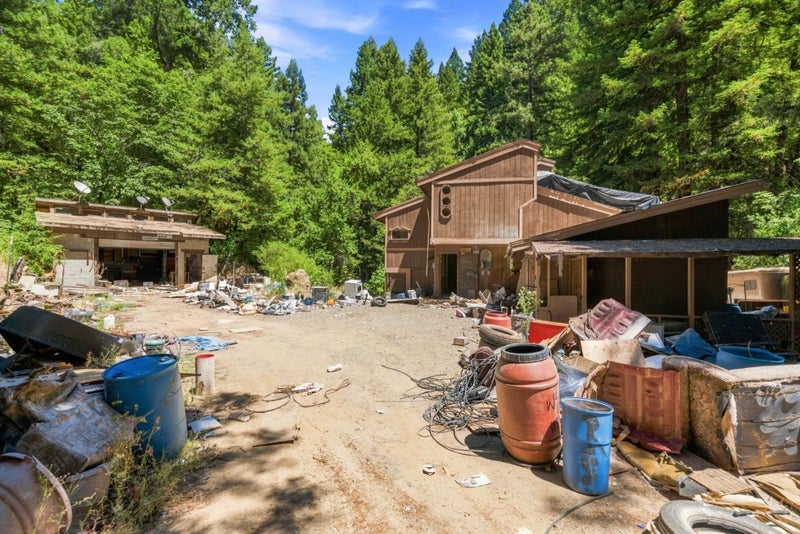820 Bear Creek Canyon