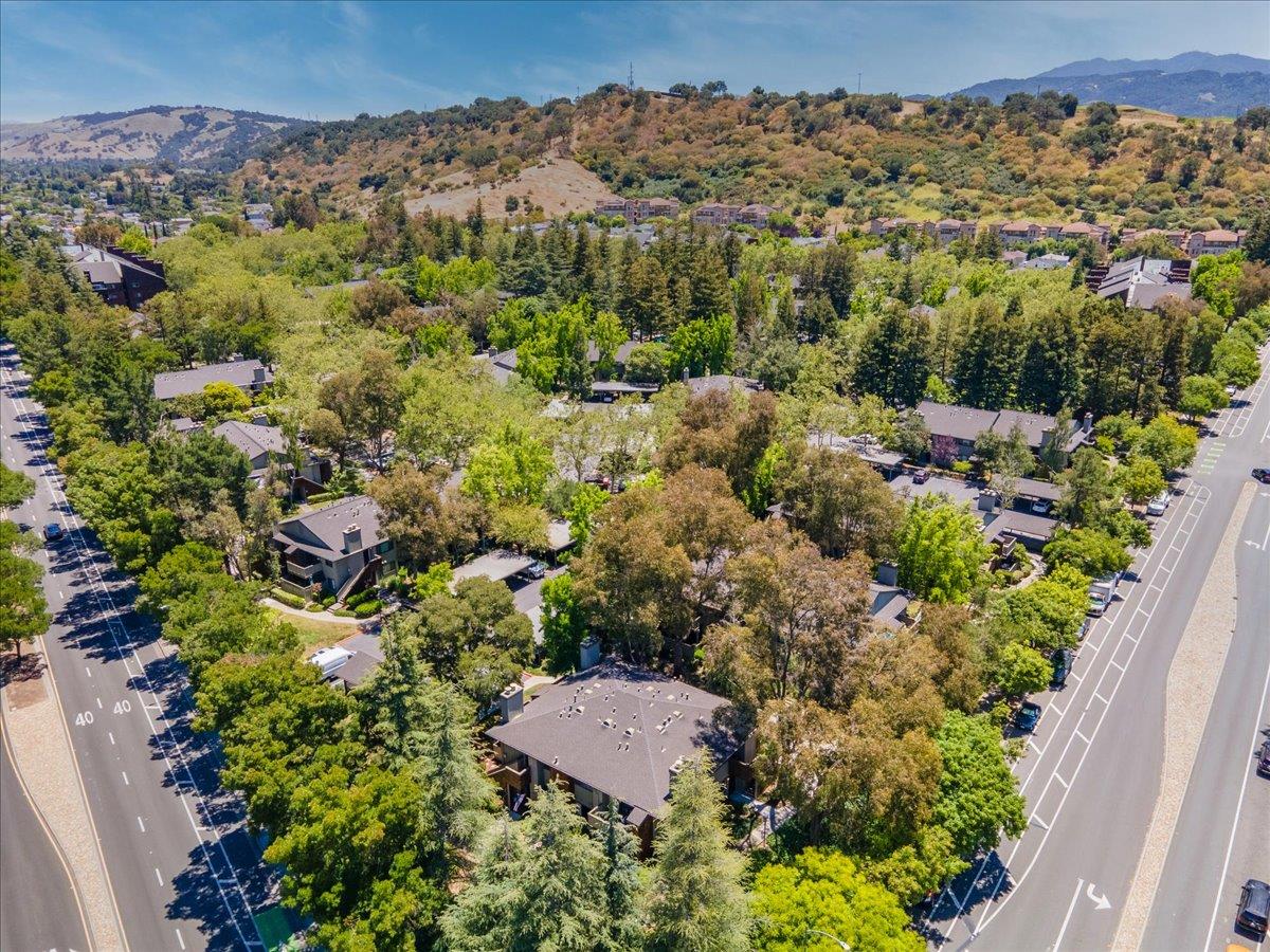 3202 La Terrace Circle