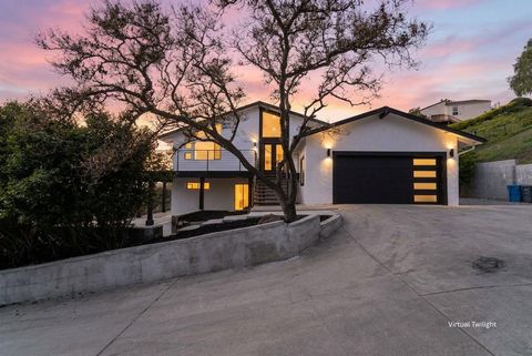 Photo of 10116 Vista Valle Court, SAN JOSE, CA 95127 (MLS # ML82039515)