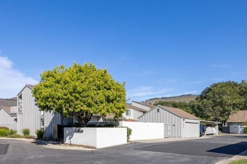 Photo of 28069 Heron Court, CARMEL VALLEY, CA 93923 (MLS # ML82026177)