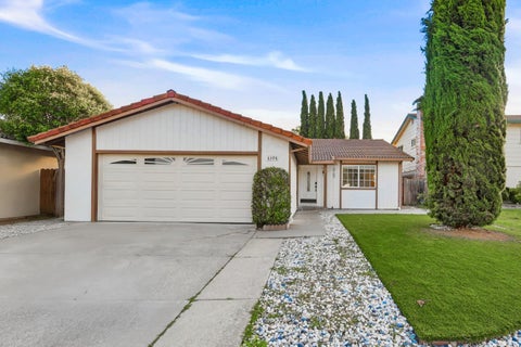 Photo of 8398 Cypress Court, DUBLIN, CA 94568 (MLS # ML82055357)