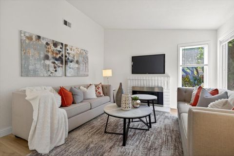 Photo of 512 Lanfair Circle, SAN JOSE, CA 95136 (MLS # ML82041378)