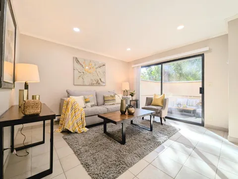 960 Kiely Boulevard Unit F, Santa Clara, CA 95051 - #: ML82036528